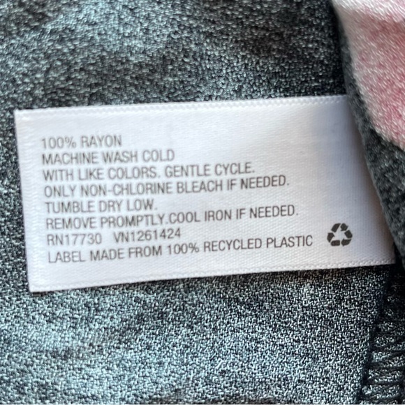 NWT Xhilaration Lightweight Floral 3/4 Sleeve Cardigan Blazer - Picture 7 of 10